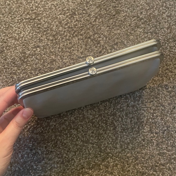 HOBO Lauren Cloud Grey Bifold Leather Organizer Wallet - Picture 5 of 8